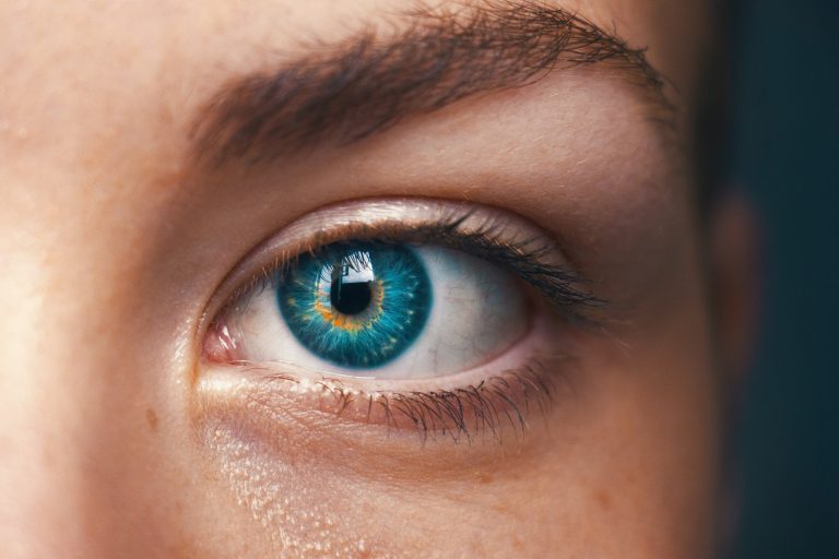 Implant intraoculaire : pourquoi et pour qui ?